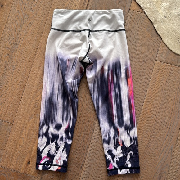 Lululemon Wunder Under Printed Leggings - Picture 4 of 6